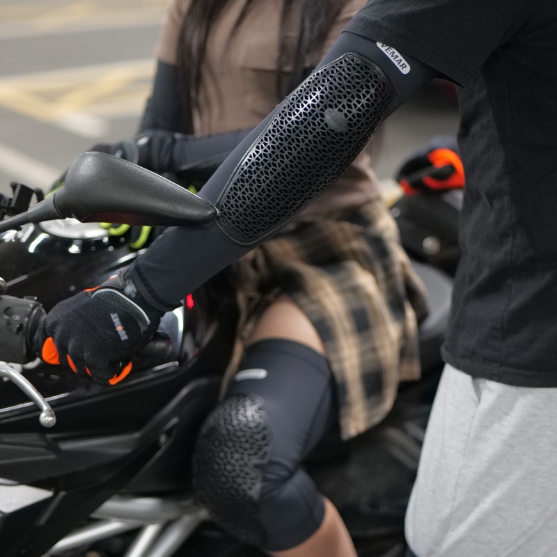 แผ่นป้องกันเข่าและข้อศอกสำหรับ - Motorcycle Gear For Sale บทวิจารณ์และราคา